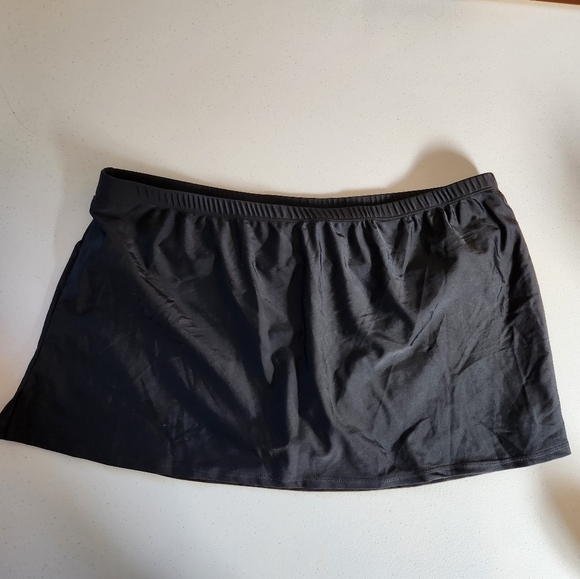 Christina Swim Skirt Bikini Bottoms Black Brief Swimsuit Plus Size 16 - Picture 2 of 7